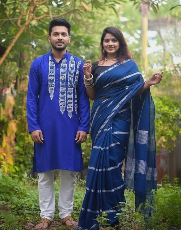 নতুন মায়াবী হাফসিল্ক কাপল সেট